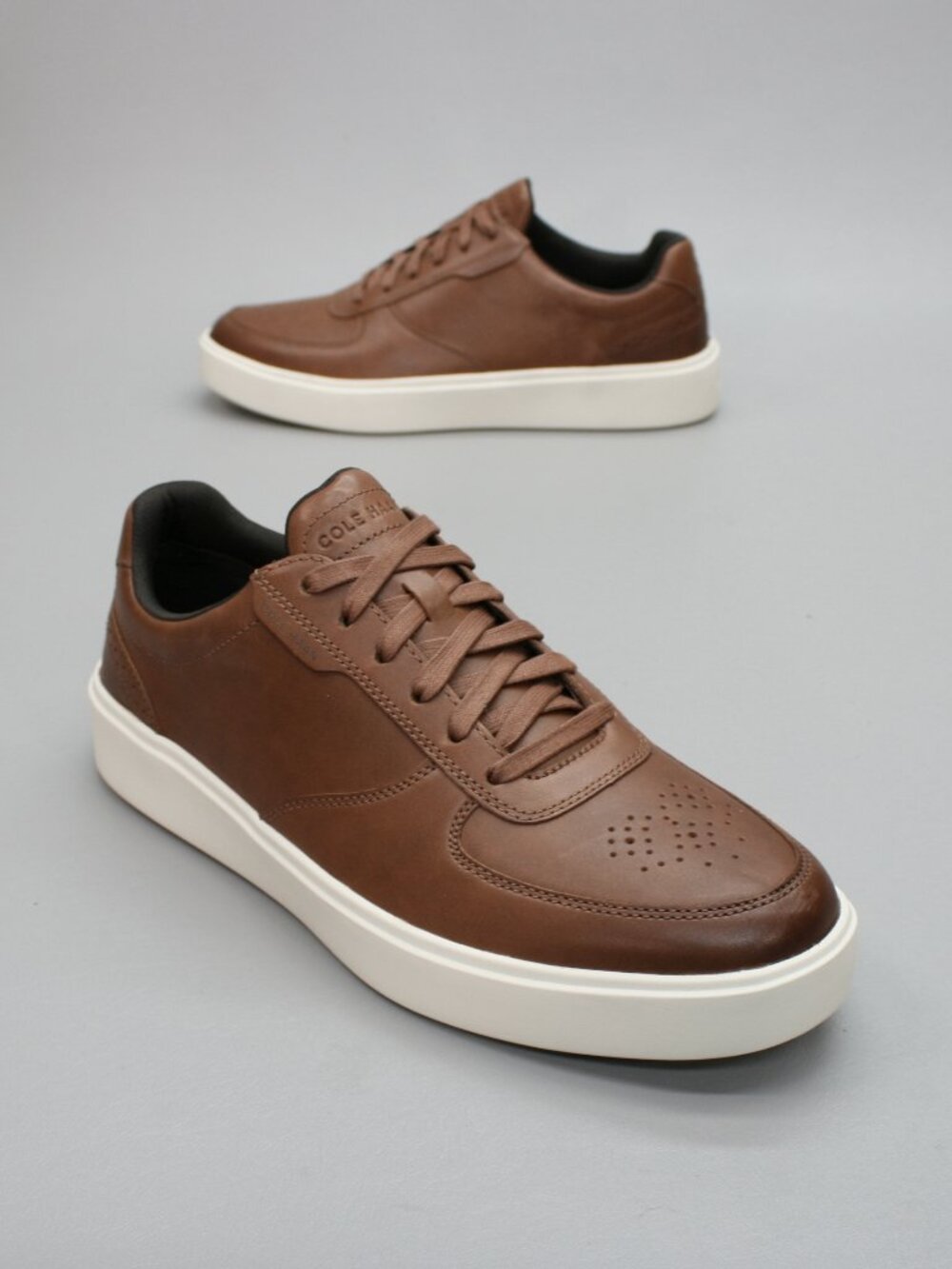 Cole Haan Men's 10 Grand Crosscourt Transition British Tan Shoes Sneakers C38994